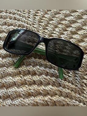 Vintage Lacoste Black Rectangular Sunglasses Green Arms Alligator Logo